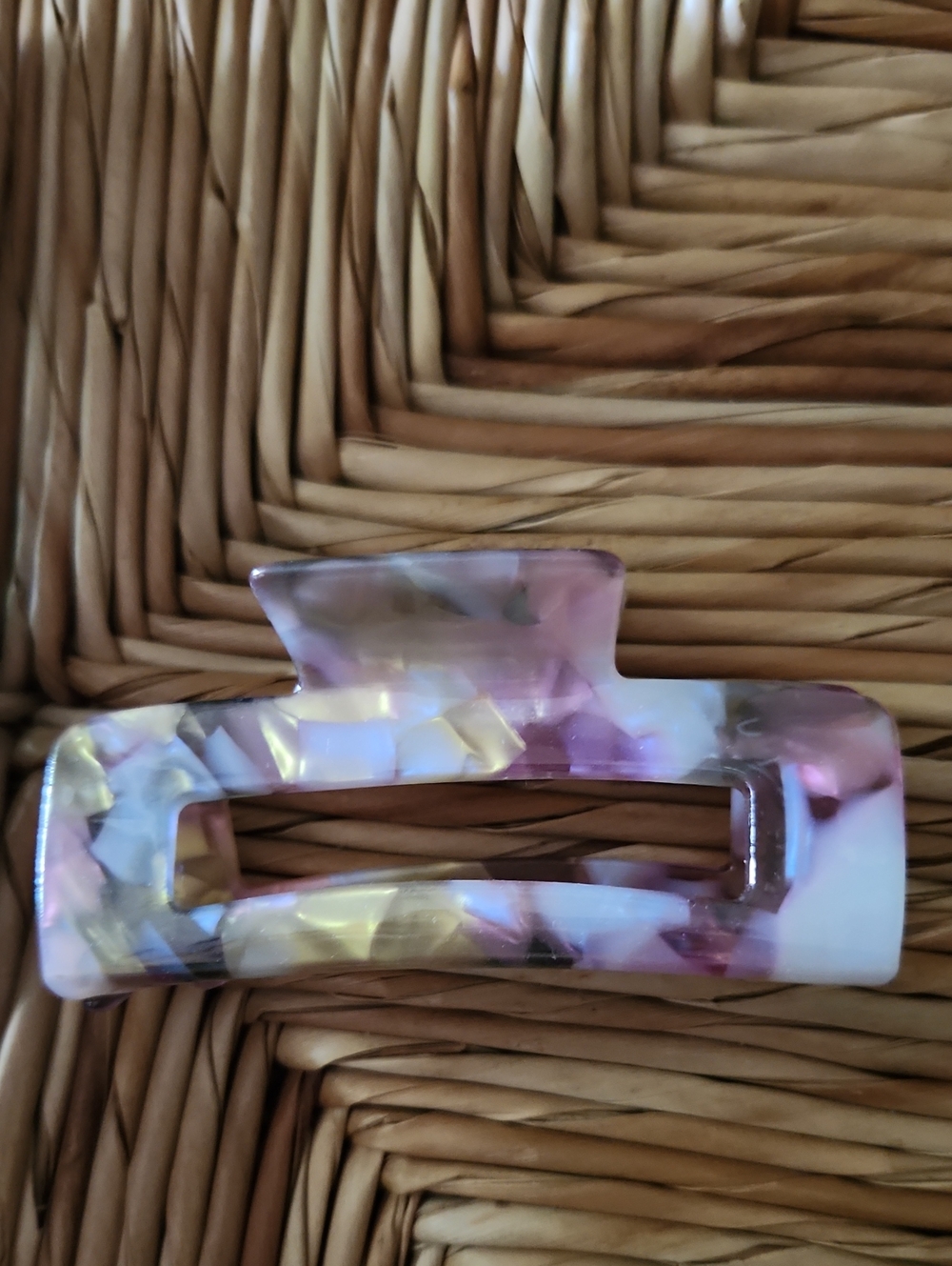NWOT Acetate Hair Clip 4 inches